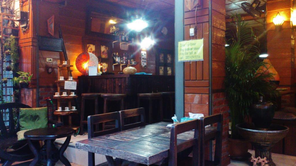 Soisabai Guesthouse 치앙마이 외부 사진